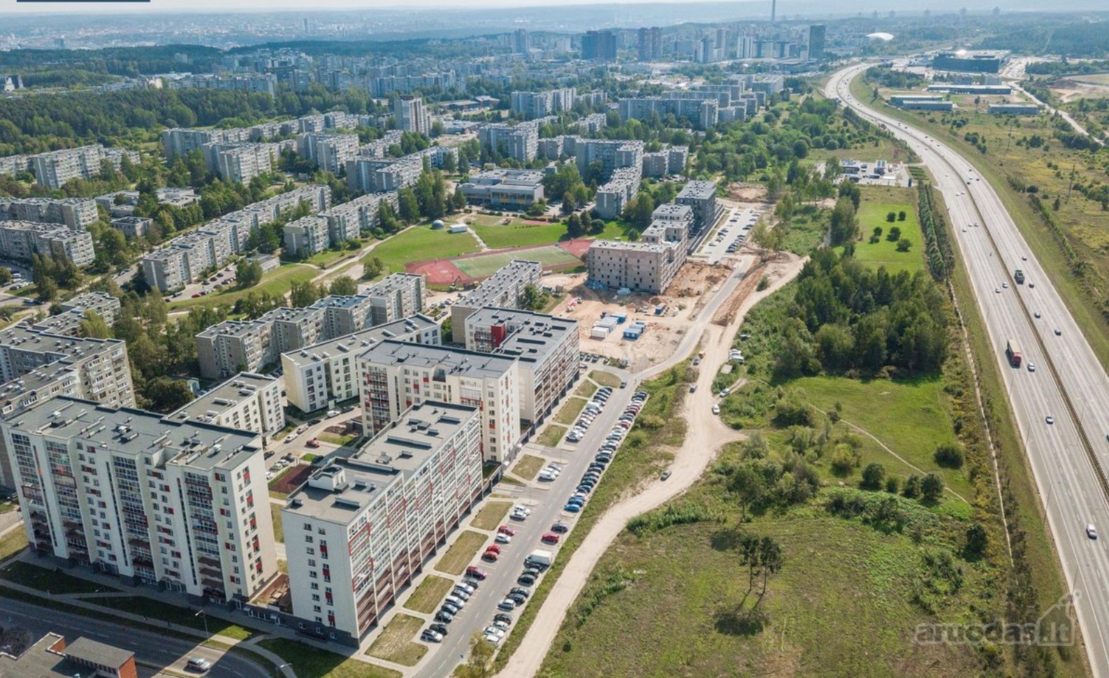 sandeliukas-vilnius-rygos-gatve-50-justiniskes